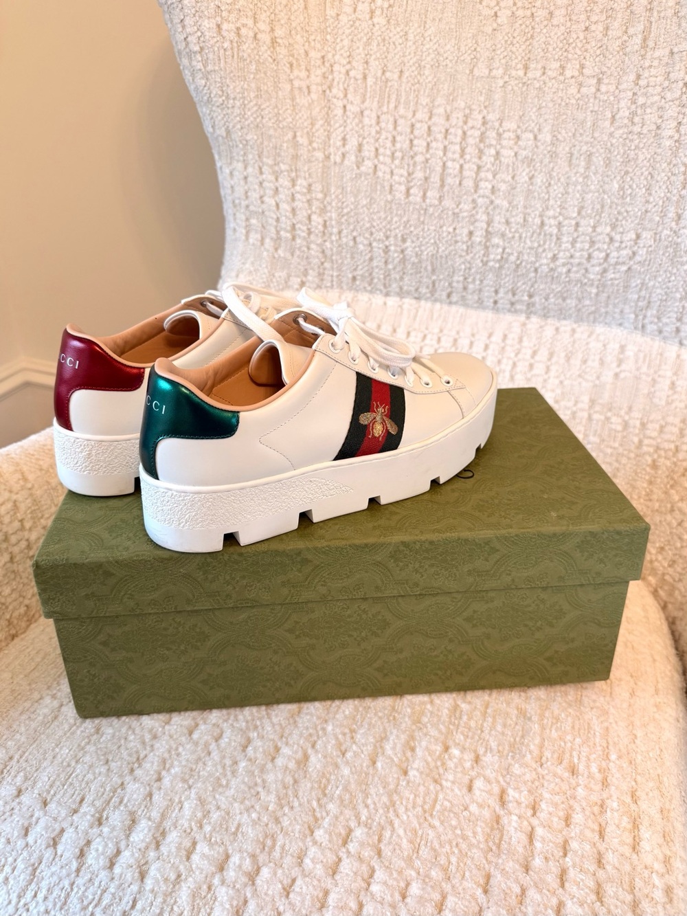 Gucci Ace White Leather Platform Sneakers with Red and Green Web Stripe and Bee - Picture 2 of 10